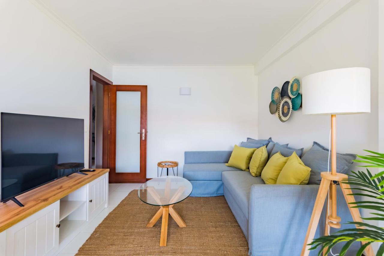 Mira-Ria - Apartamento Em Bairro Calmo E Central アヴェイロ エクステリア 写真